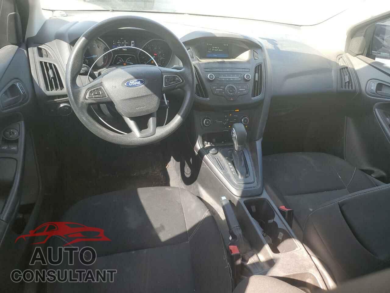 FORD FOCUS 2018 - 1FADP3E27JL246509