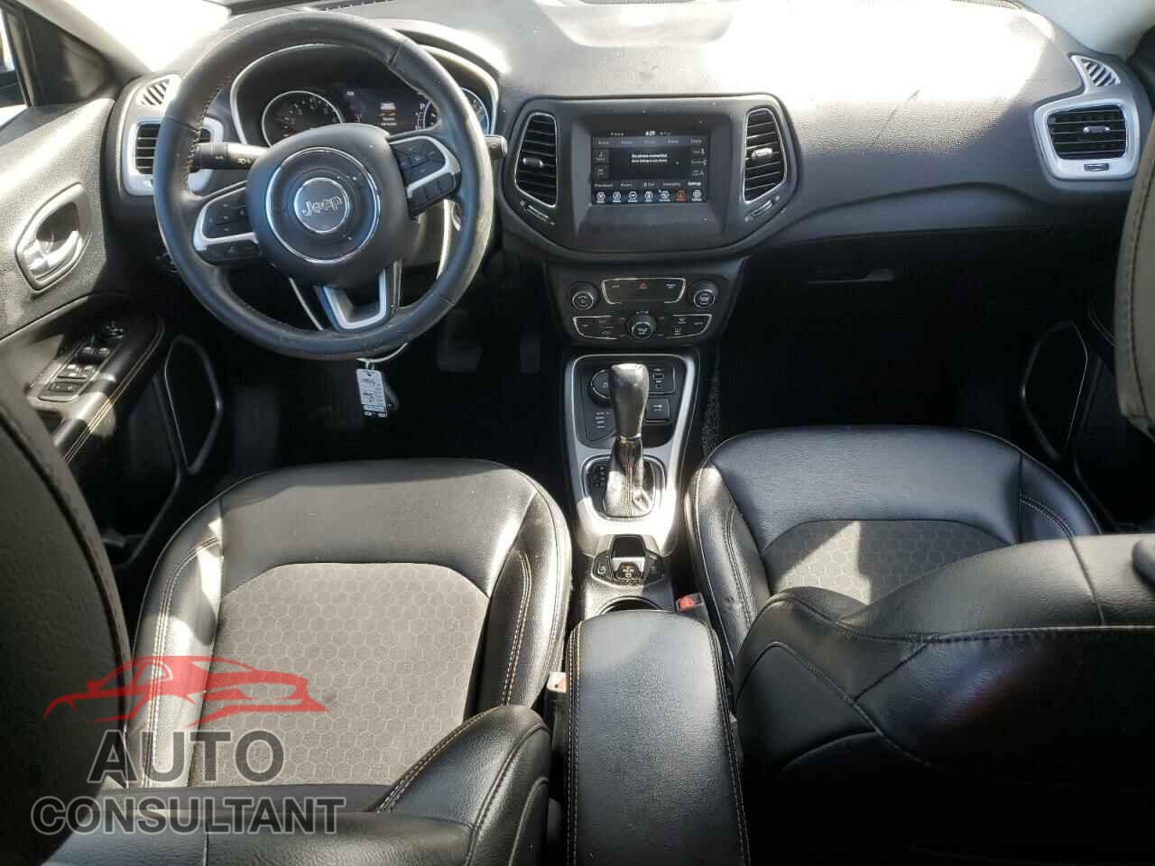 JEEP COMPASS 2019 - 3C4NJDBB3KT601272