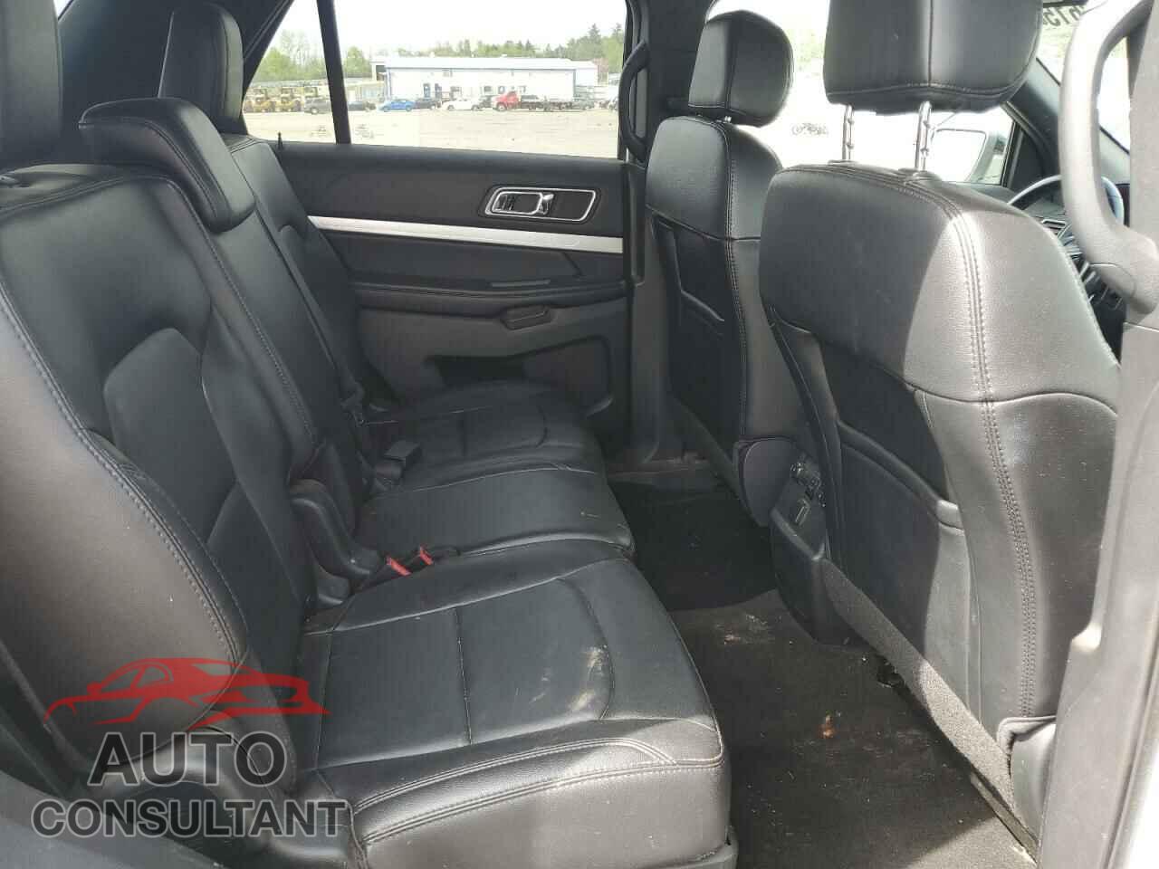 FORD EXPLORER 2017 - 1FM5K8D80HGC75574