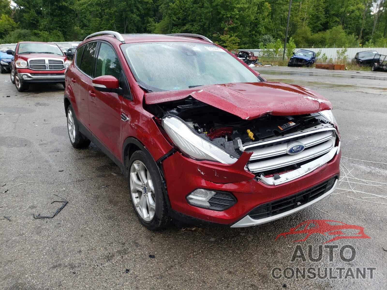 FORD ESCAPE 2018 - 1FMCU9J97JUC02715