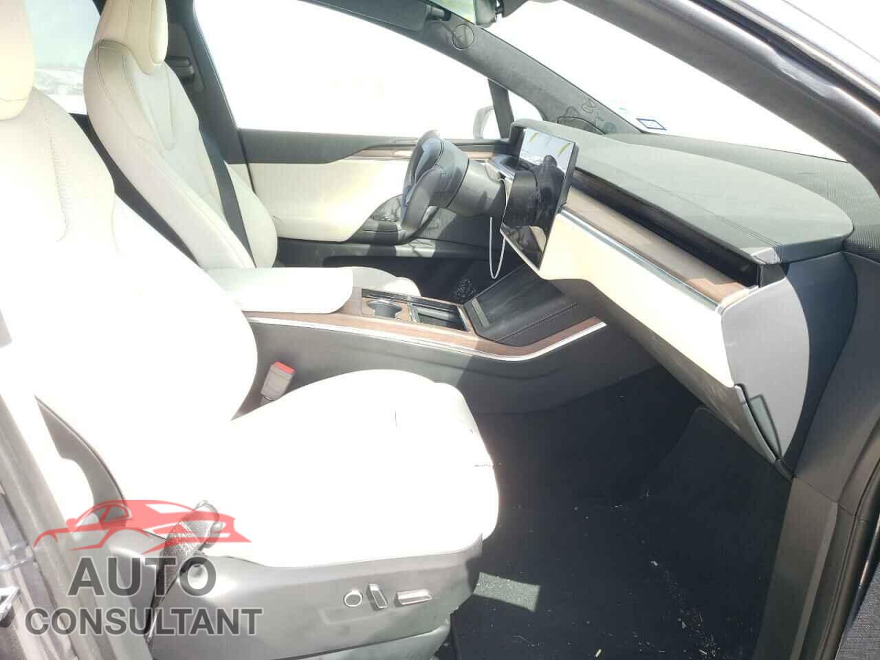 TESLA MODEL X 2022 - 7SAXCBE55NF328628