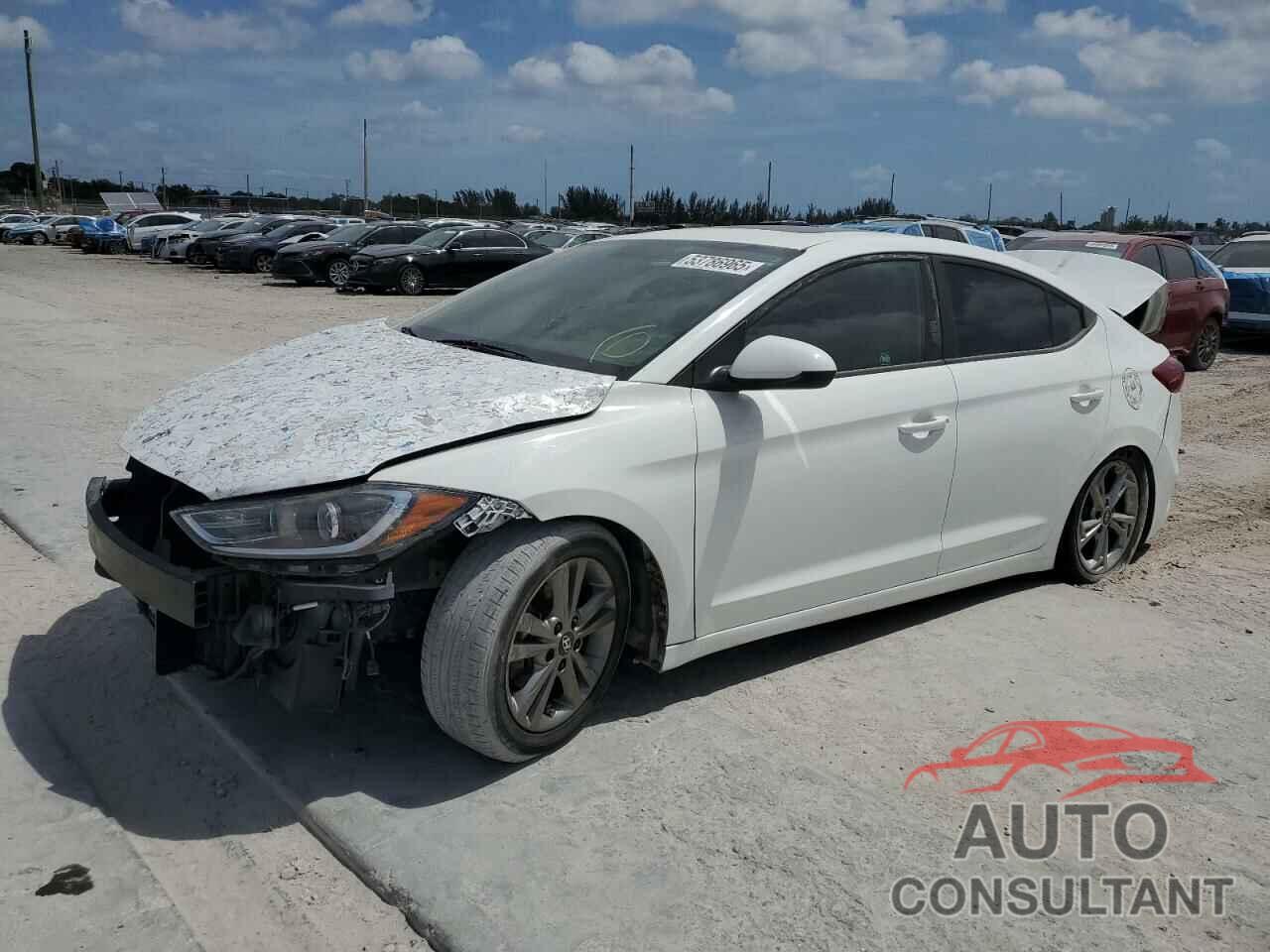 HYUNDAI ELANTRA 2018 - 5NPD84LF8JH375771