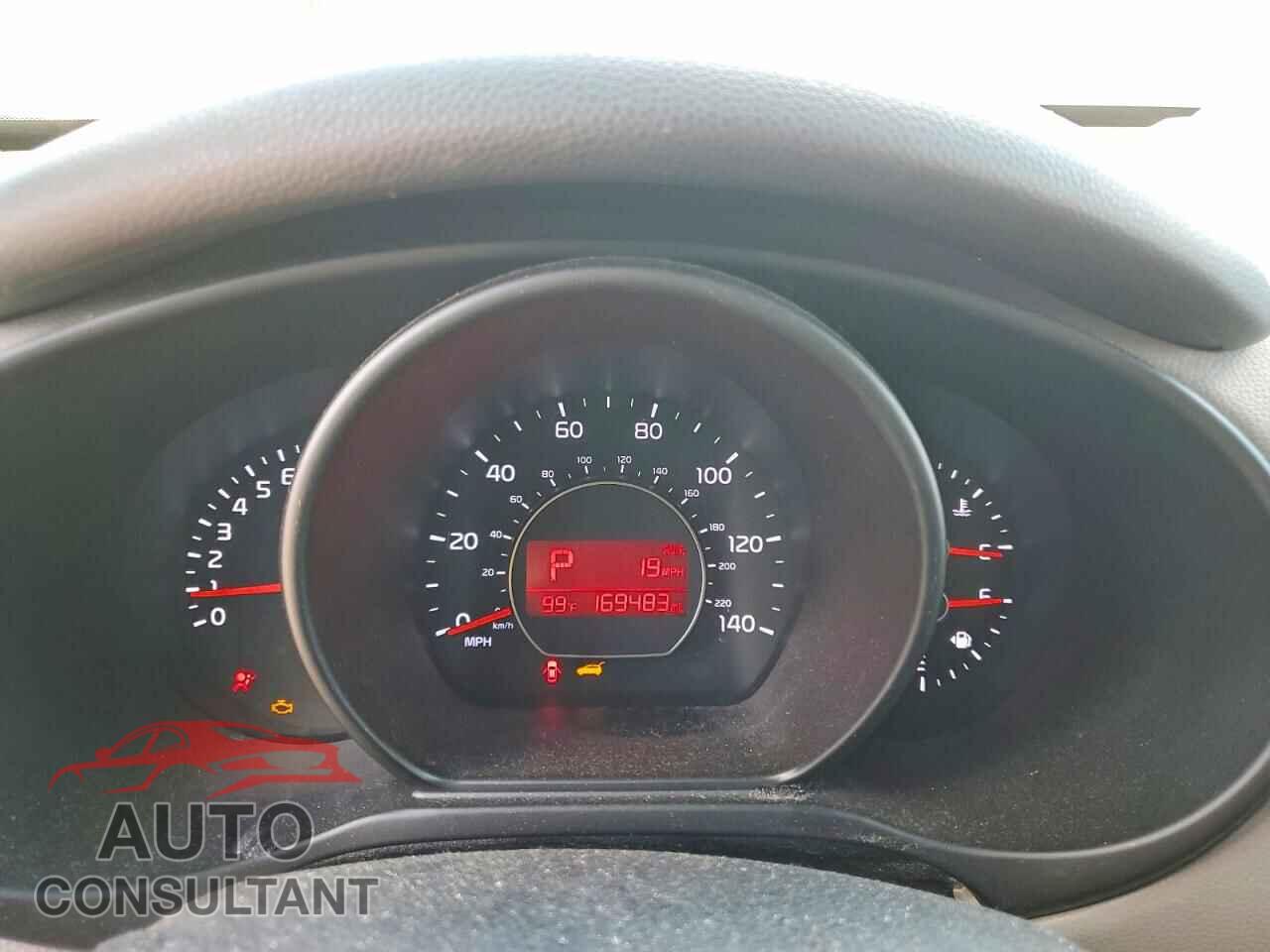 KIA SOUL 2016 - KNDJN2A2XG7314399