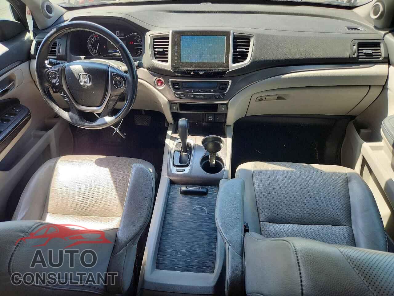 HONDA RIDGELINE 2017 - 5FPYK2F66HB010539