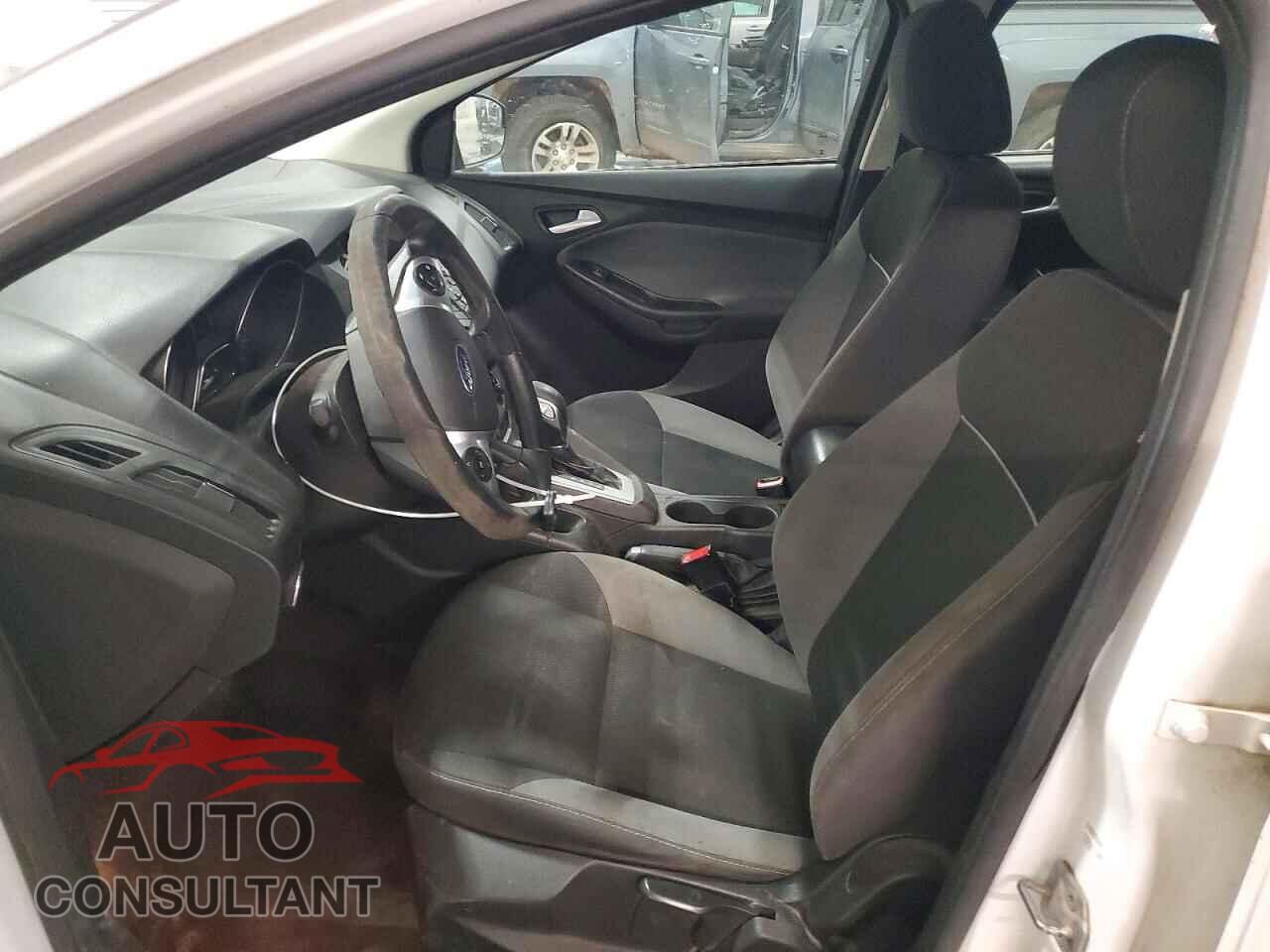 FORD FOCUS 2014 - 1FADP3K20EL113309