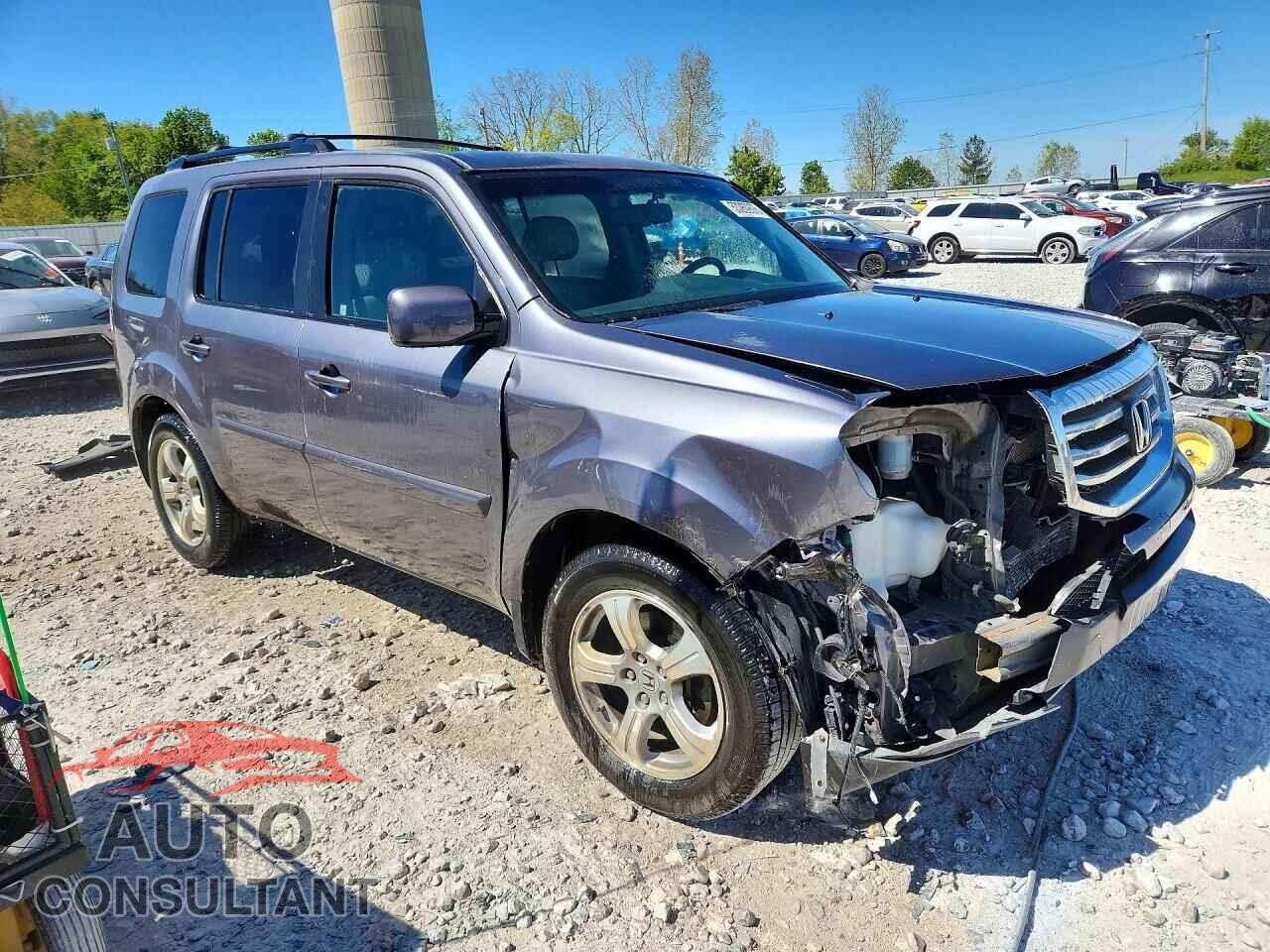 HONDA PILOT 2015 - 5FNYF4H5XFB075680