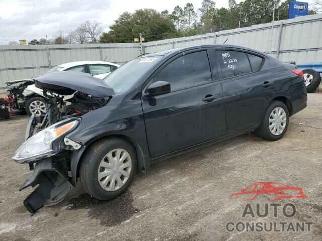 NISSAN VERSA 2018 - 3N1CN7AP1JL831923