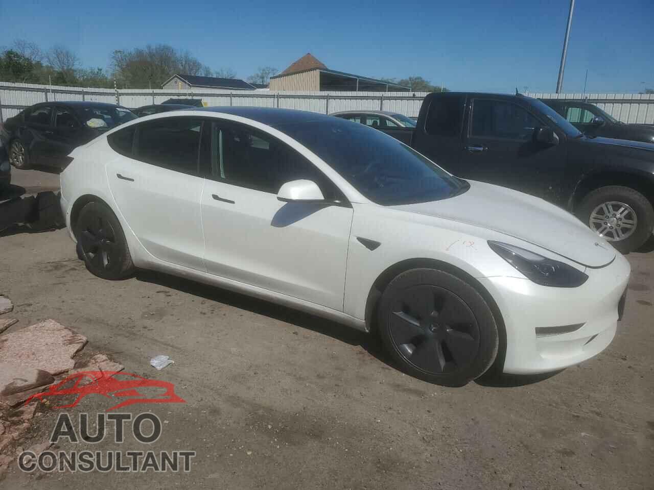 TESLA MODEL 3 2022 - 5YJ3E1EB0NF329062