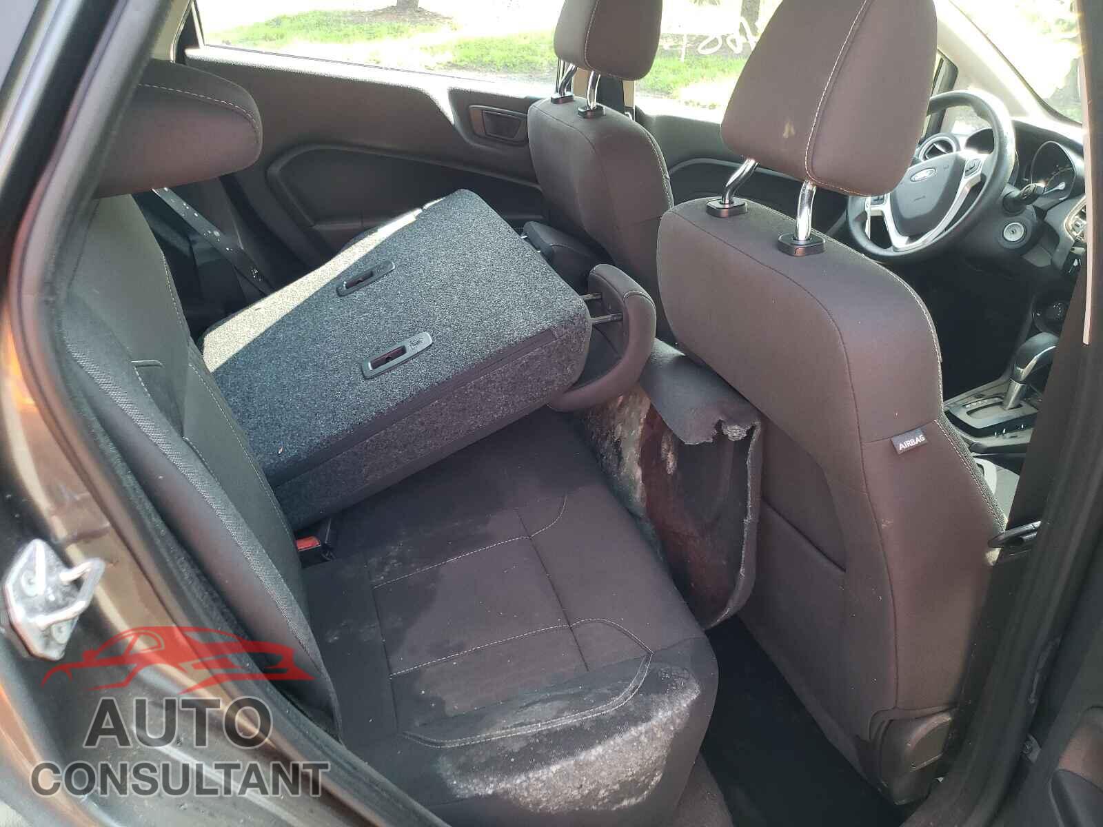 FORD FIESTA 2019 - 3FADP4EJ4KM133498