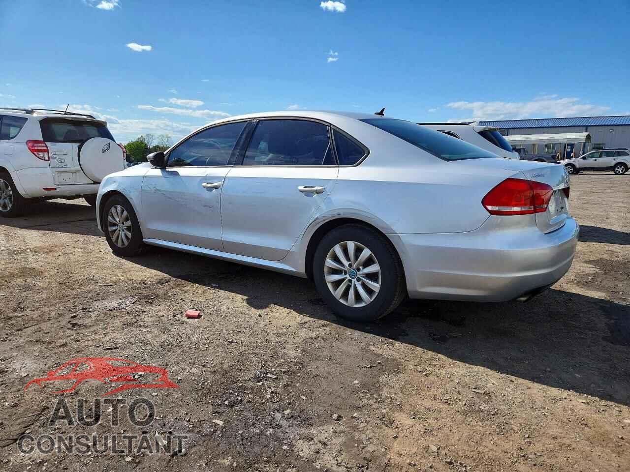 VOLKSWAGEN PASSAT 2012 - 1VWAP7A38CC035337