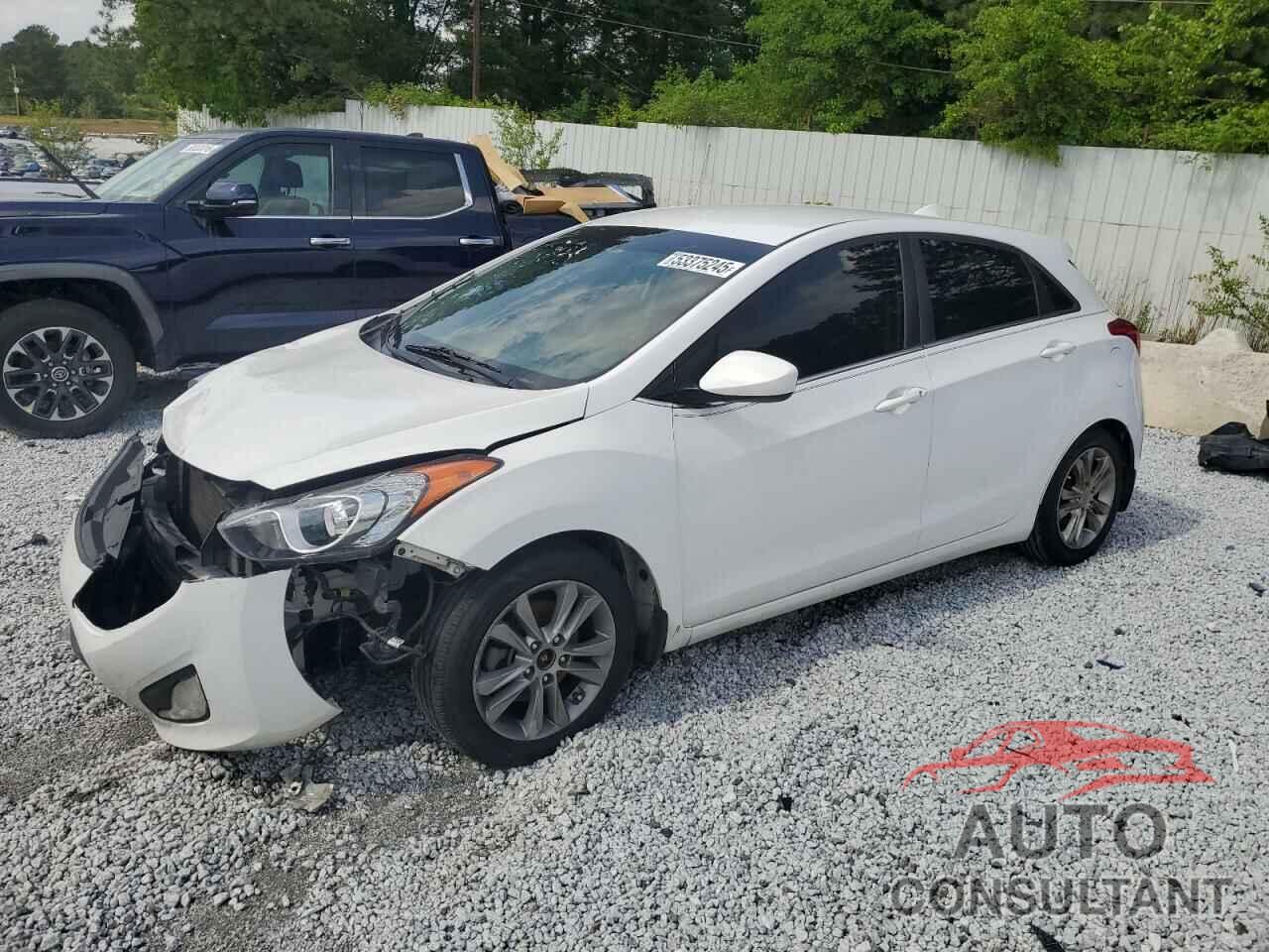 HYUNDAI ELANTRA 2013 - KMHD35LE0DU052848