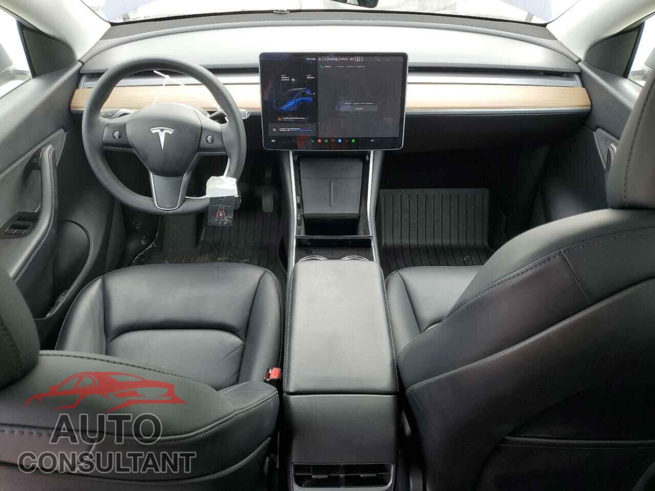 TESLA MODEL Y 2021 - 5YJYGDEDXMF112751