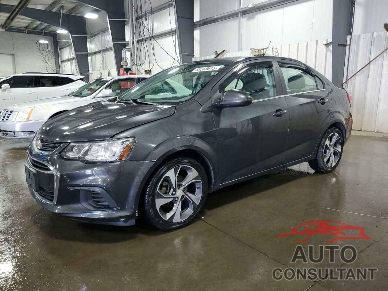 CHEVROLET SONIC 2017 - 1G1JF5SB2H4119132
