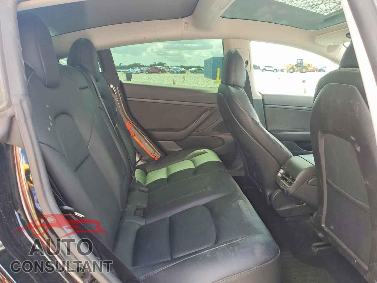 TESLA MODEL 3 2020 - 5YJ3E1EA7LF645580