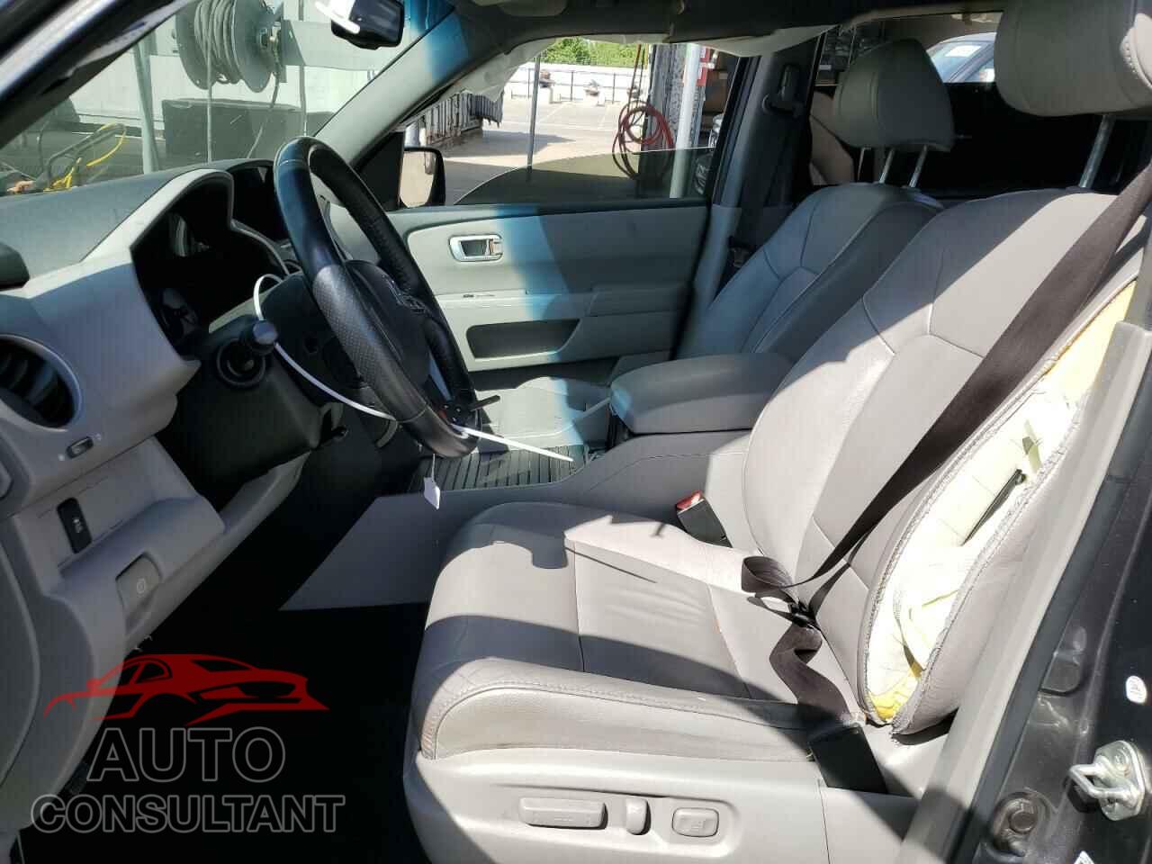 HONDA PILOT 2013 - 5FNYF3H71DB024061