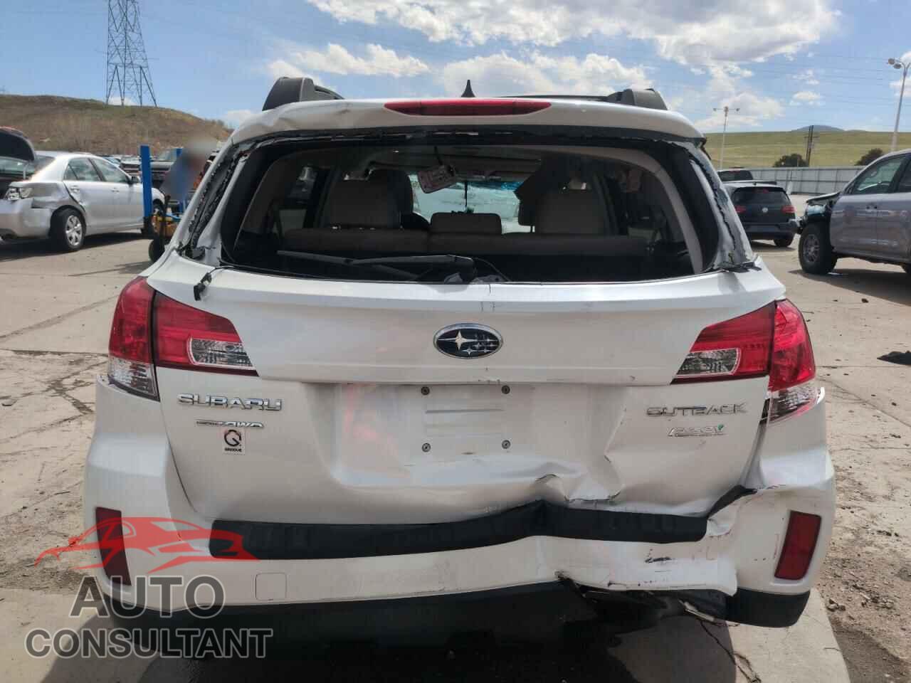 SUBARU OUTBACK 2013 - 4S4BRBKC7D3214985