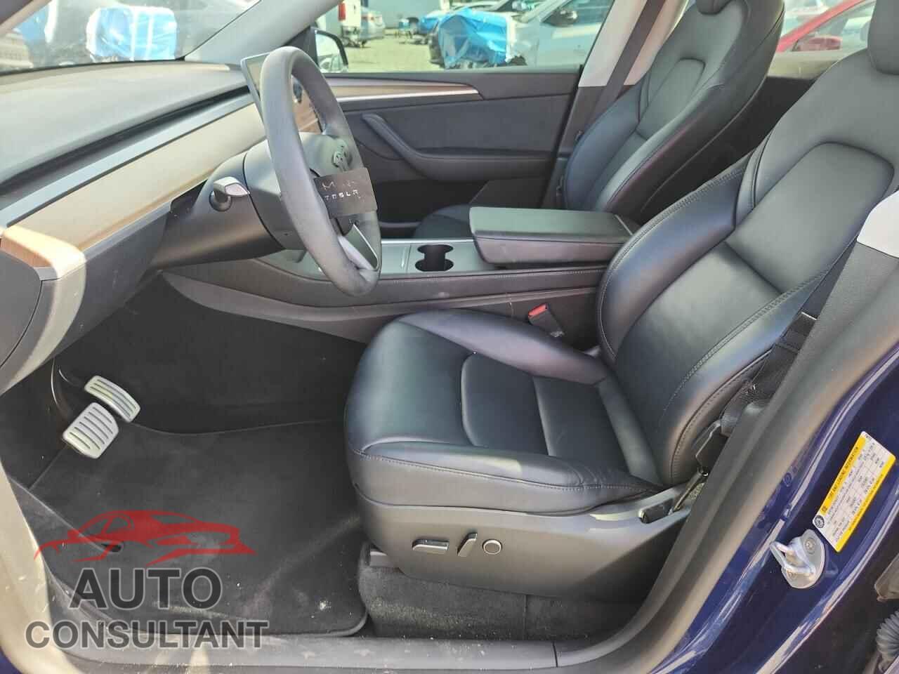 TESLA MODEL Y 2023 - 7SAYGDEF3PF758707
