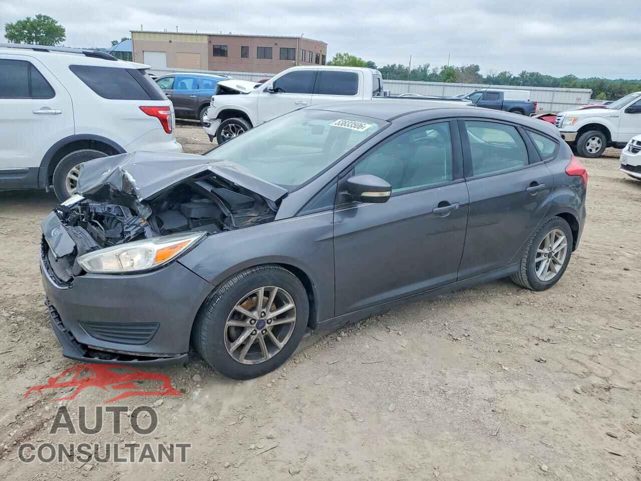 FORD FOCUS 2017 - 1FADP3K27HL215856