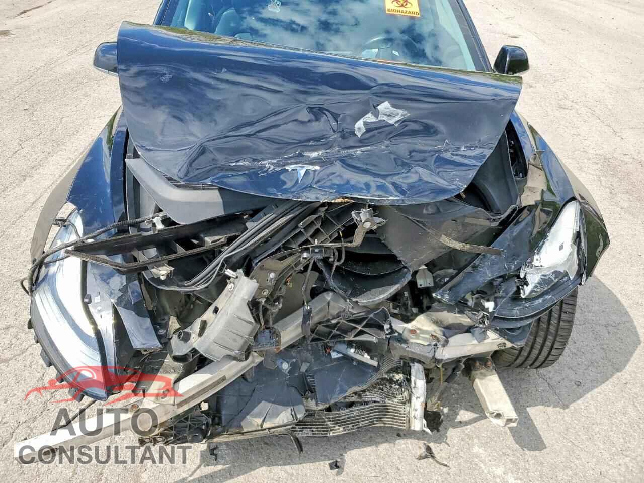 TESLA MODEL 3 2018 - 5YJ3E1EB4JF184859