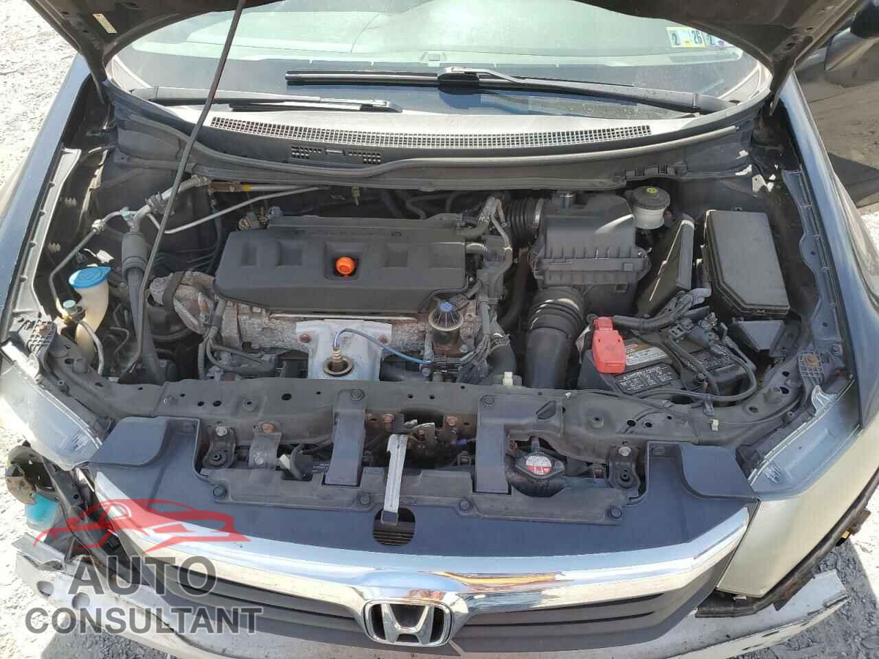 HONDA CIVIC 2012 - 2HGFB2F50CH599163