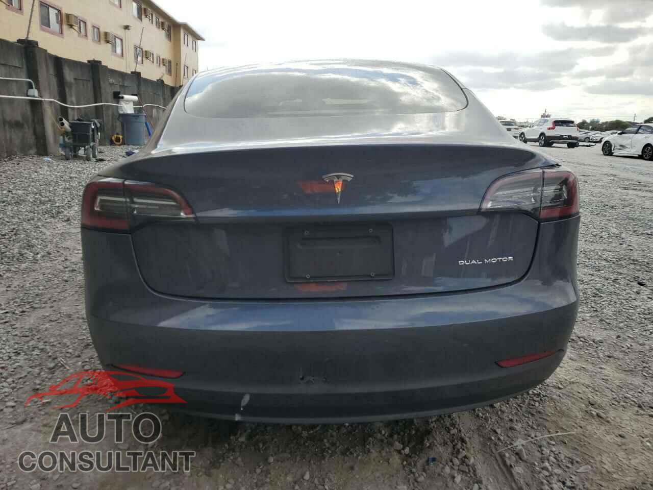 TESLA MODEL 3 2023 - 5YJ3E1EB8PF392106