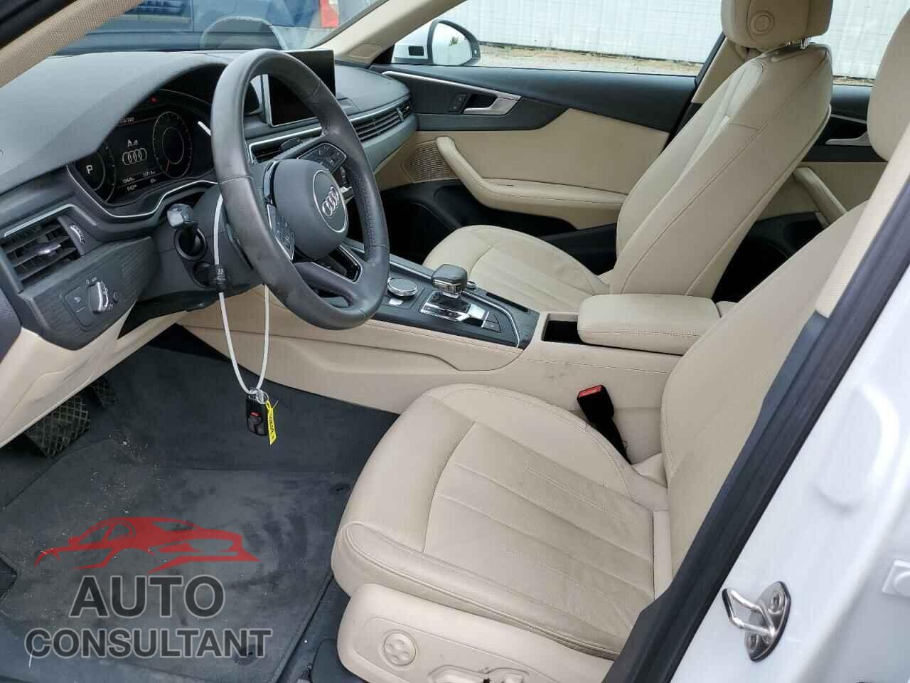 AUDI A4 2019 - WAUHMAF4XKN001912