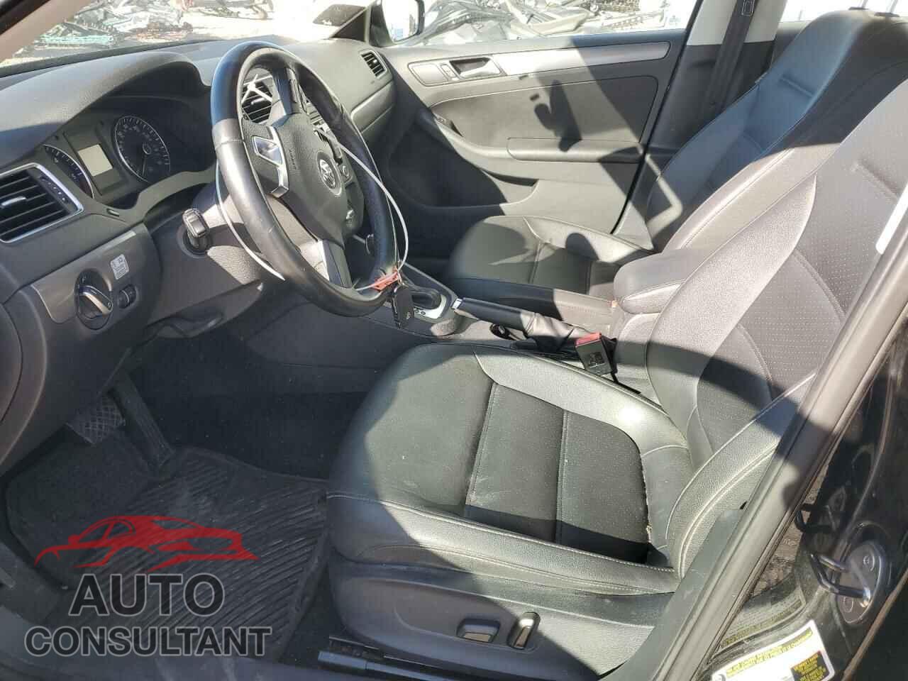 VOLKSWAGEN JETTA 2014 - 3VWLL7AJ2EM363857
