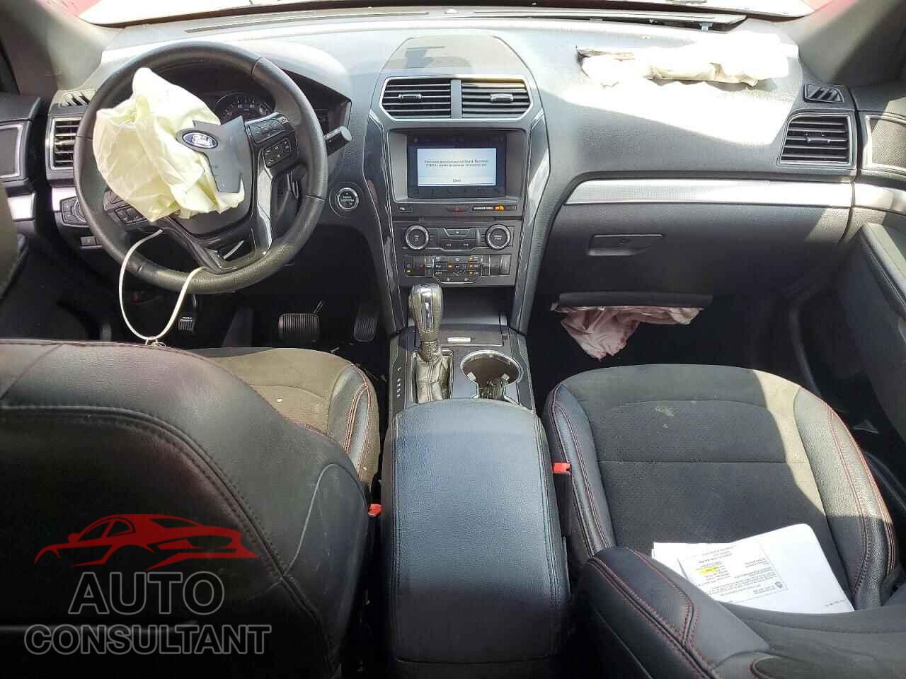 FORD EXPLORER 2018 - 1FM5K7DH8JGC30995