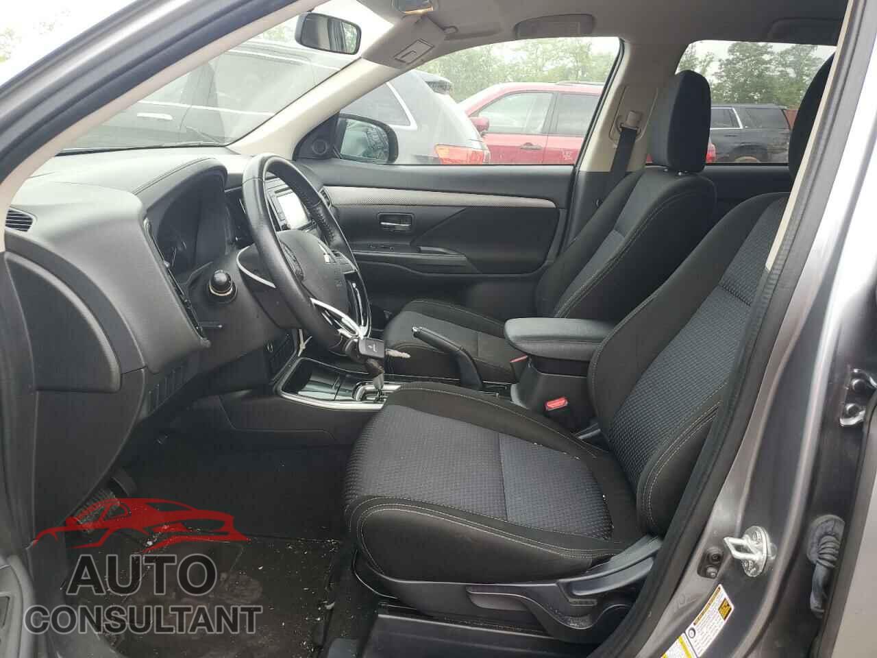 MITSUBISHI OUTLANDER 2017 - JA4AD2A31HZ052445
