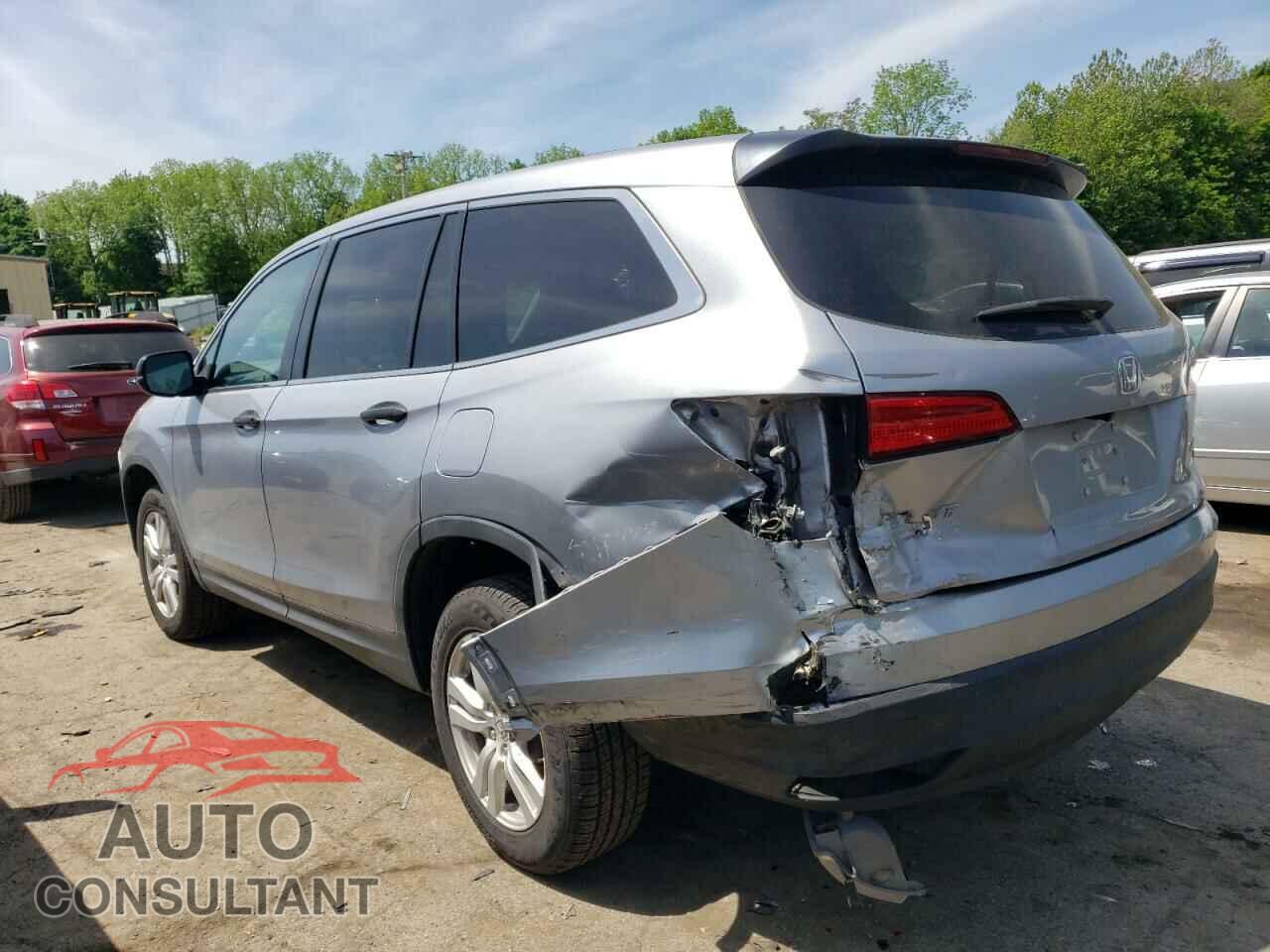 HONDA PILOT 2017 - 5FNYF6H15HB070012