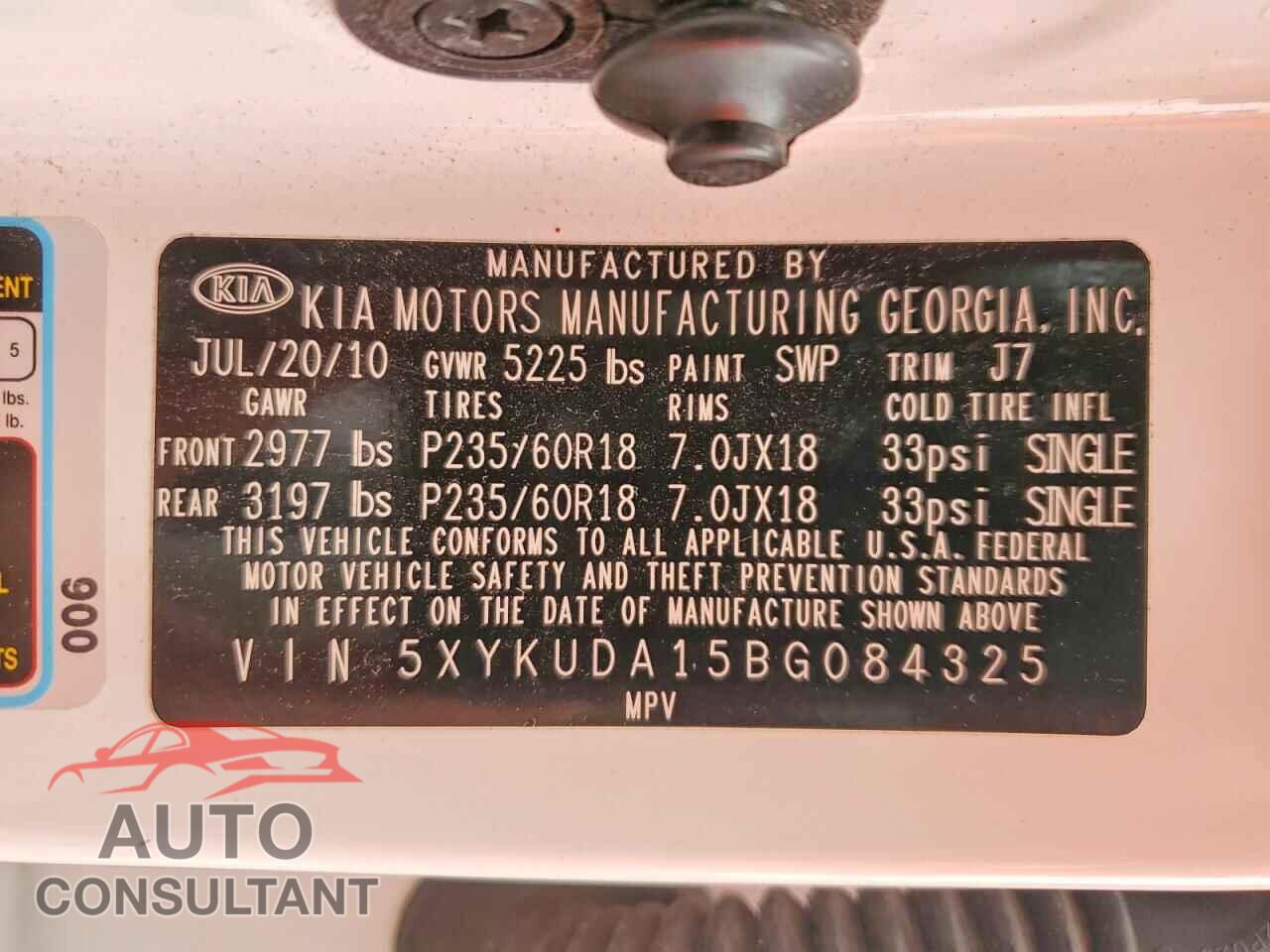 KIA SORENTO 2011 - 5XYKUDA15BG084325