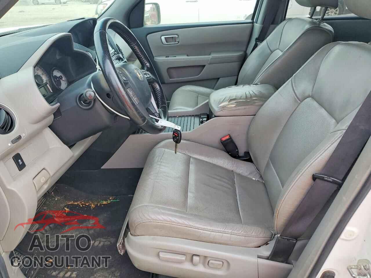 HONDA PILOT 2012 - 5FNYF4H67CB066715
