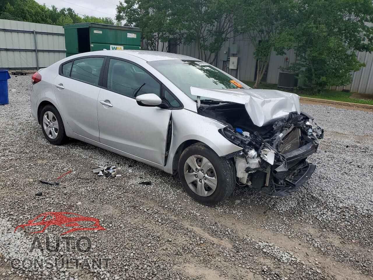 KIA FORTE 2017 - 3KPFK4A73HE033679