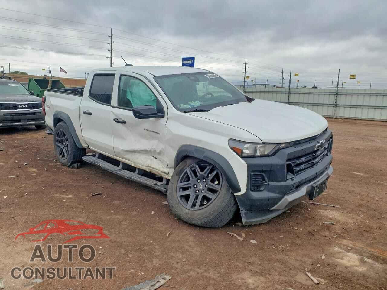 CHEVROLET COLORADO 2023 - 1GCPTEEK1P1228431