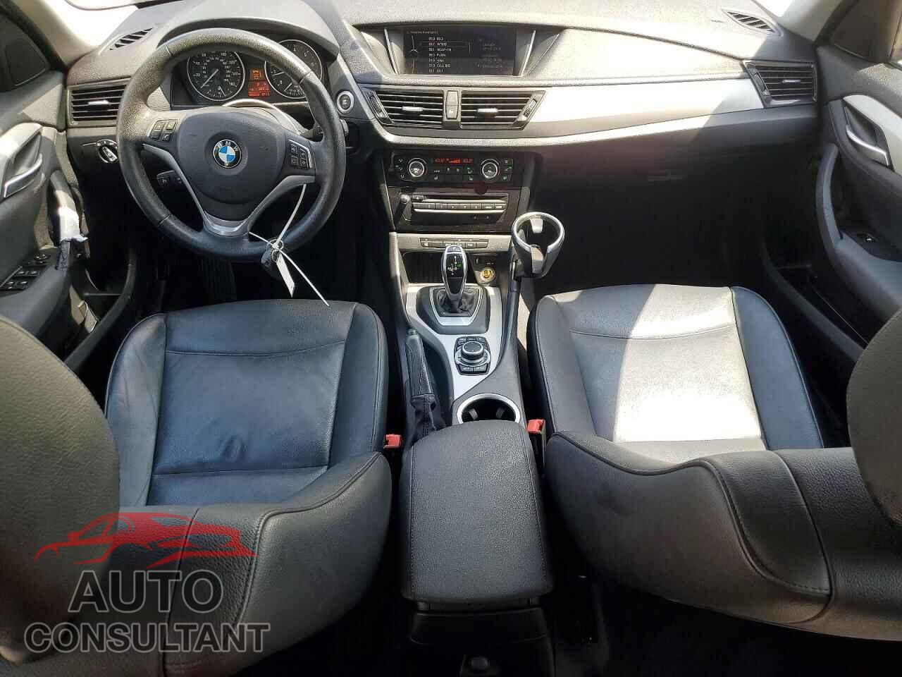 BMW X1 2013 - WBAVL1C50DVR90633