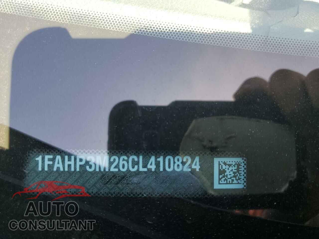 FORD FOCUS 2012 - 1FAHP3M26CL410824