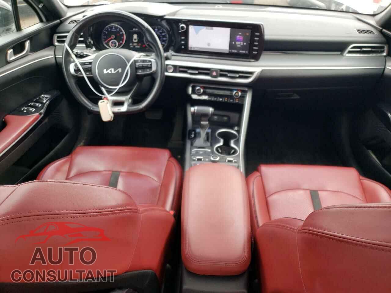 KIA K5 2022 - 5XXG64J22NG085448
