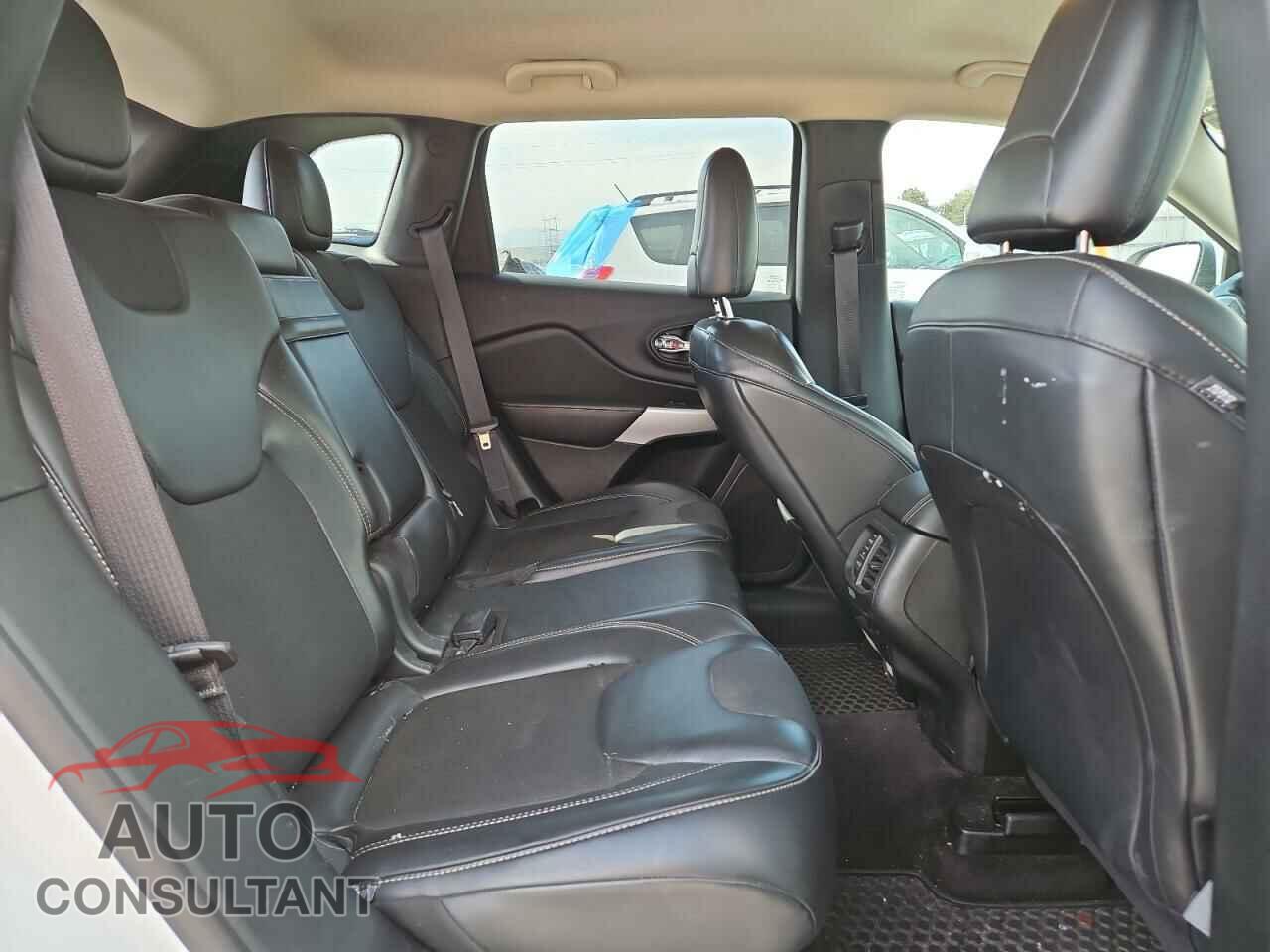 JEEP GRAND CHER 2018 - 1C4PJLLB1JD534029