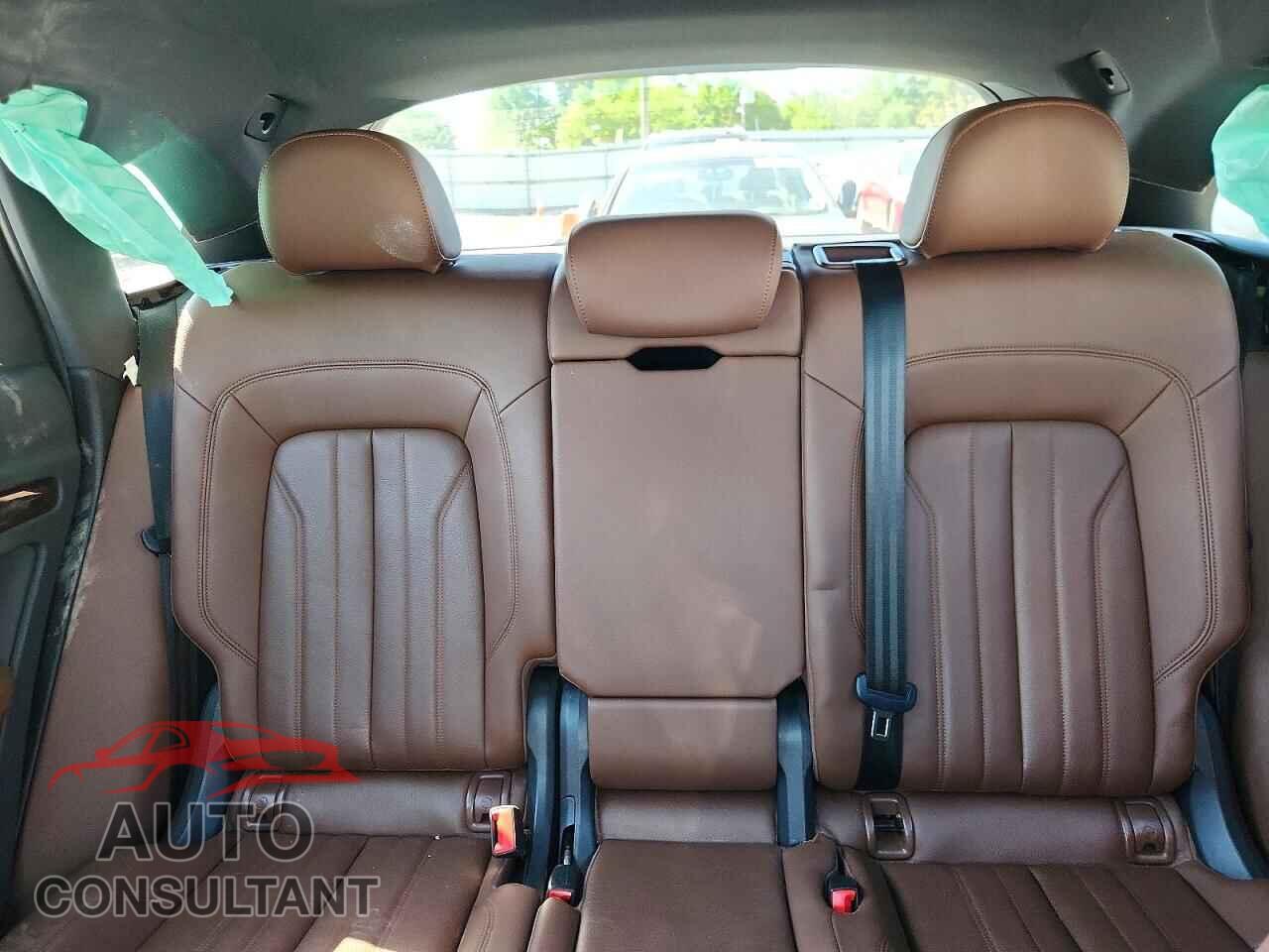 AUDI Q5 2019 - WA1BNAFY7K2073753