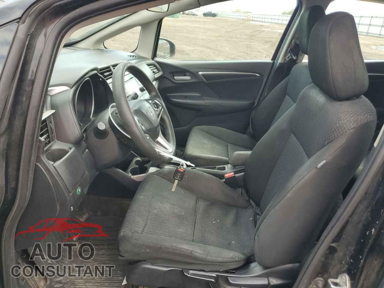 HONDA FIT 2019 - 3HGGK5H41KM747606