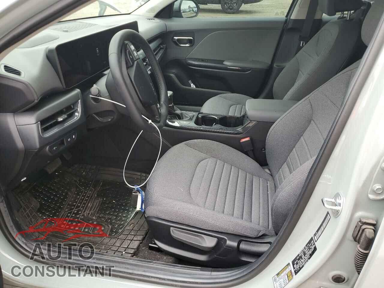 KIA K4 EX 2025 - 3KPFU4DEXSE007771