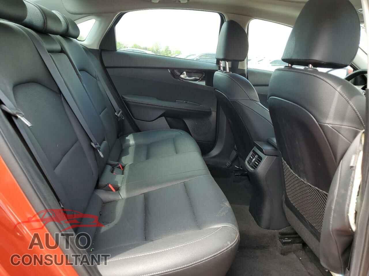 KIA FORTE 2019 - 3KPF54AD4KE071068