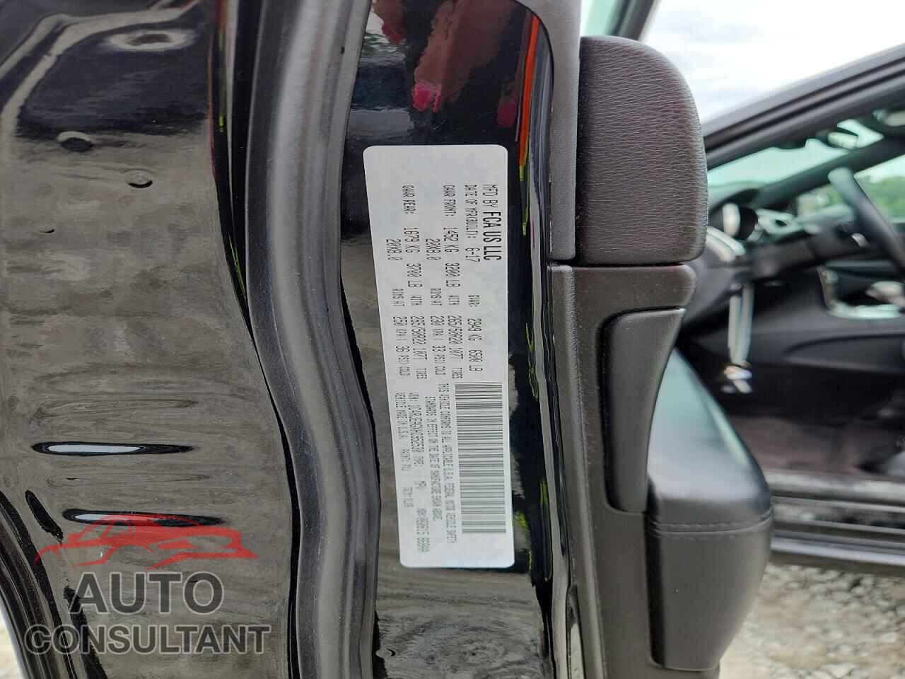 JEEP CHEROKEE 2017 - 1C4RJEAGXHC952530