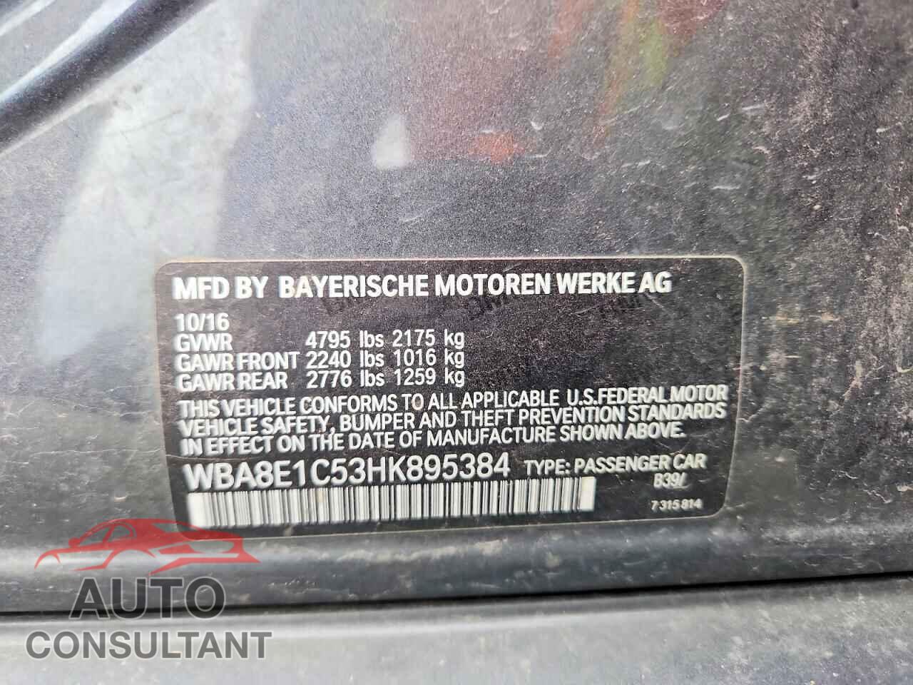 BMW 3 SERIES 2017 - WBA8E1C53HK895384