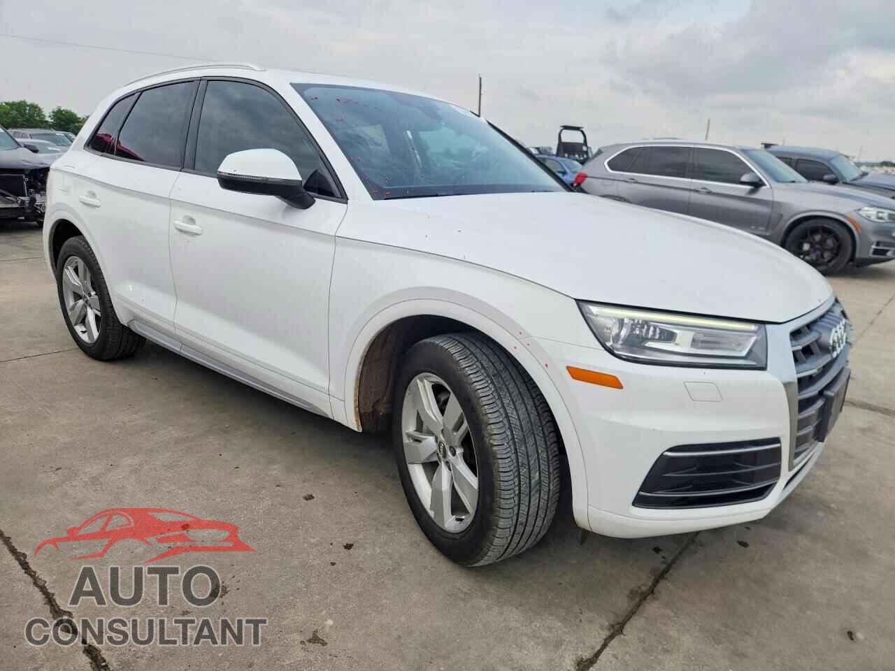 AUDI Q5 2018 - WA1ANAFY0J2016997