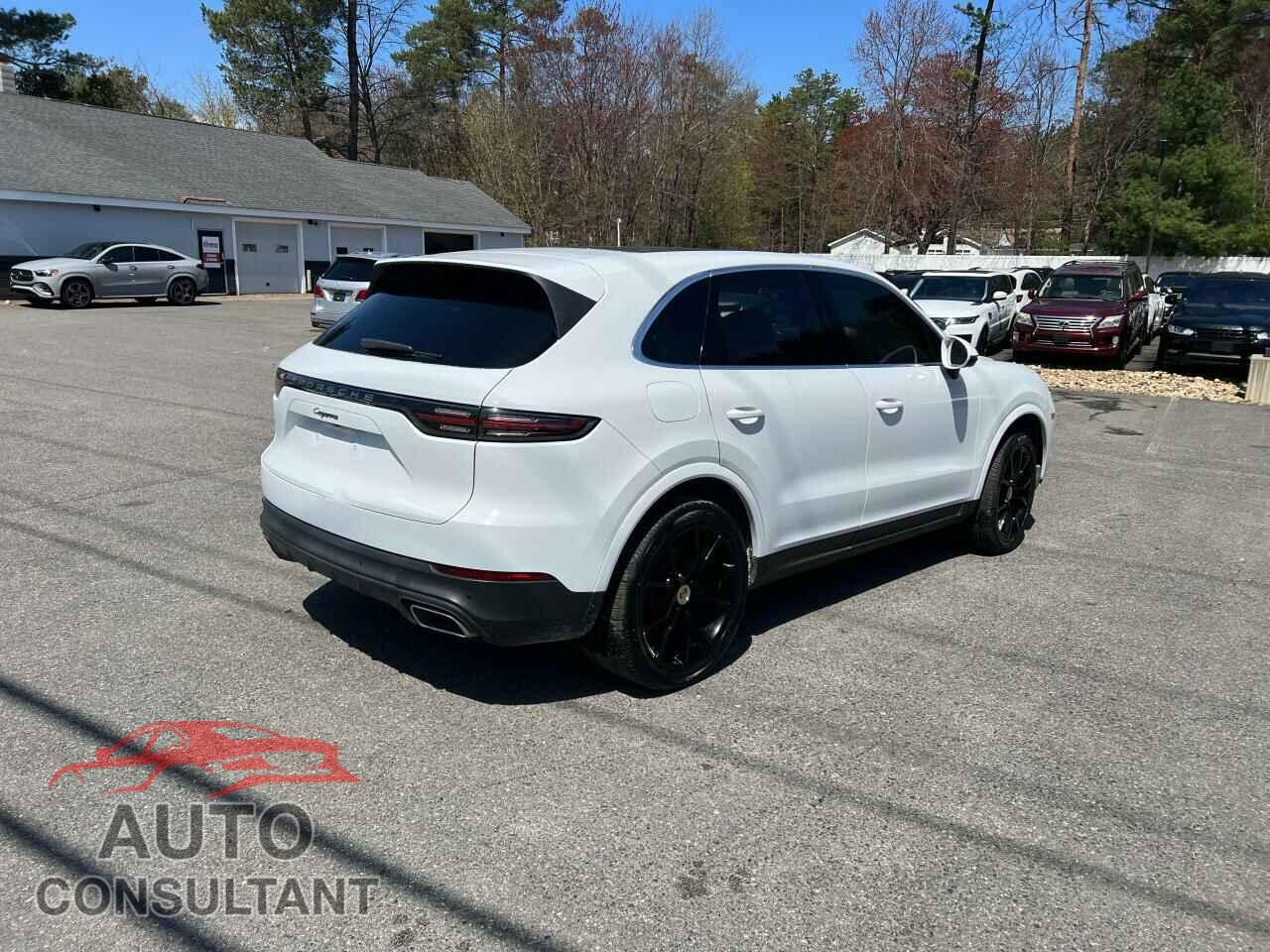 PORSCHE CAYENNE 2019 - WP1AA2AY1KDA15330