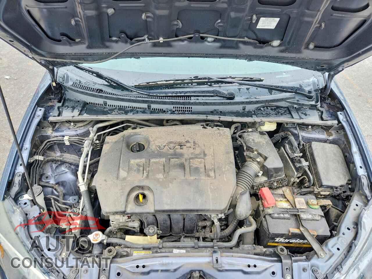 TOYOTA COROLLA 2018 - 5YFBURHE4JP780531
