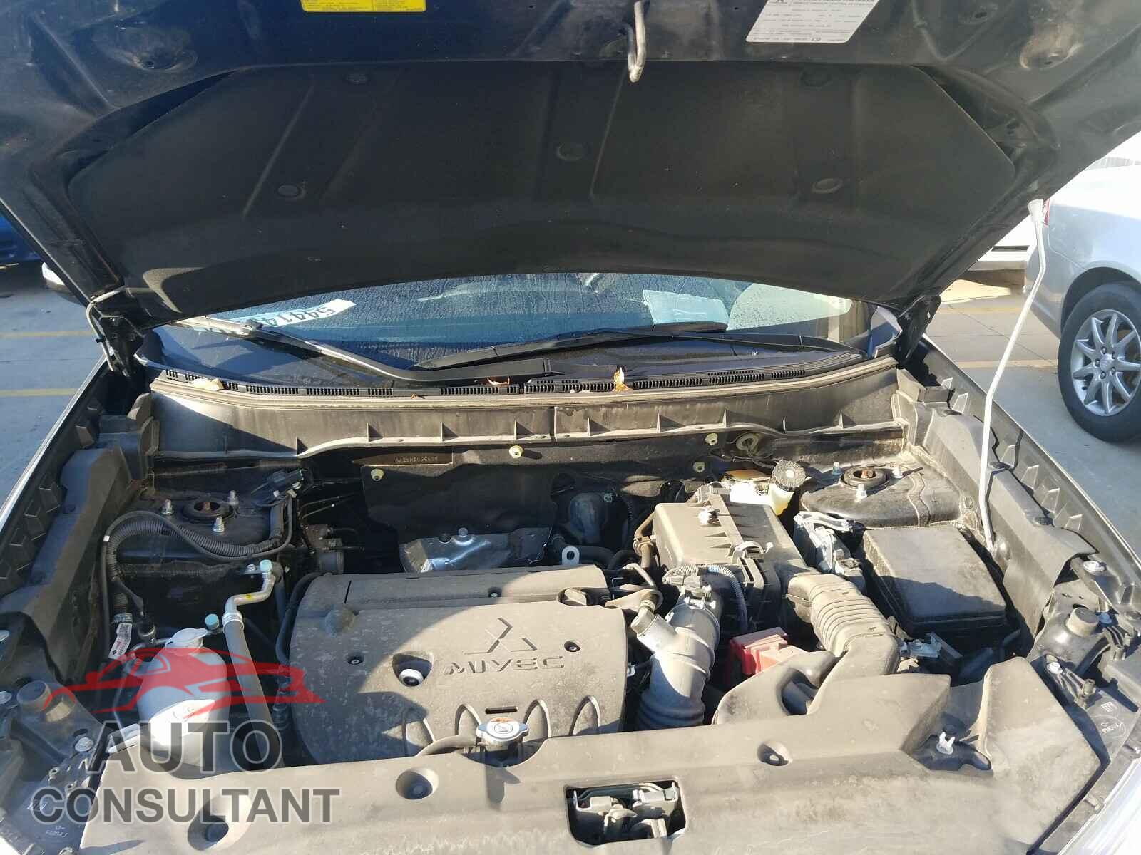 MITSUBISHI OUTLANDER 2017 - JA4AR3AU2HZ009619