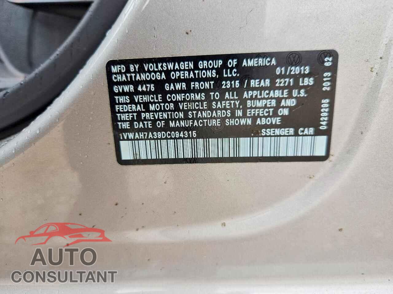 VOLKSWAGEN PASSAT 2013 - 1VWAH7A39DC094315