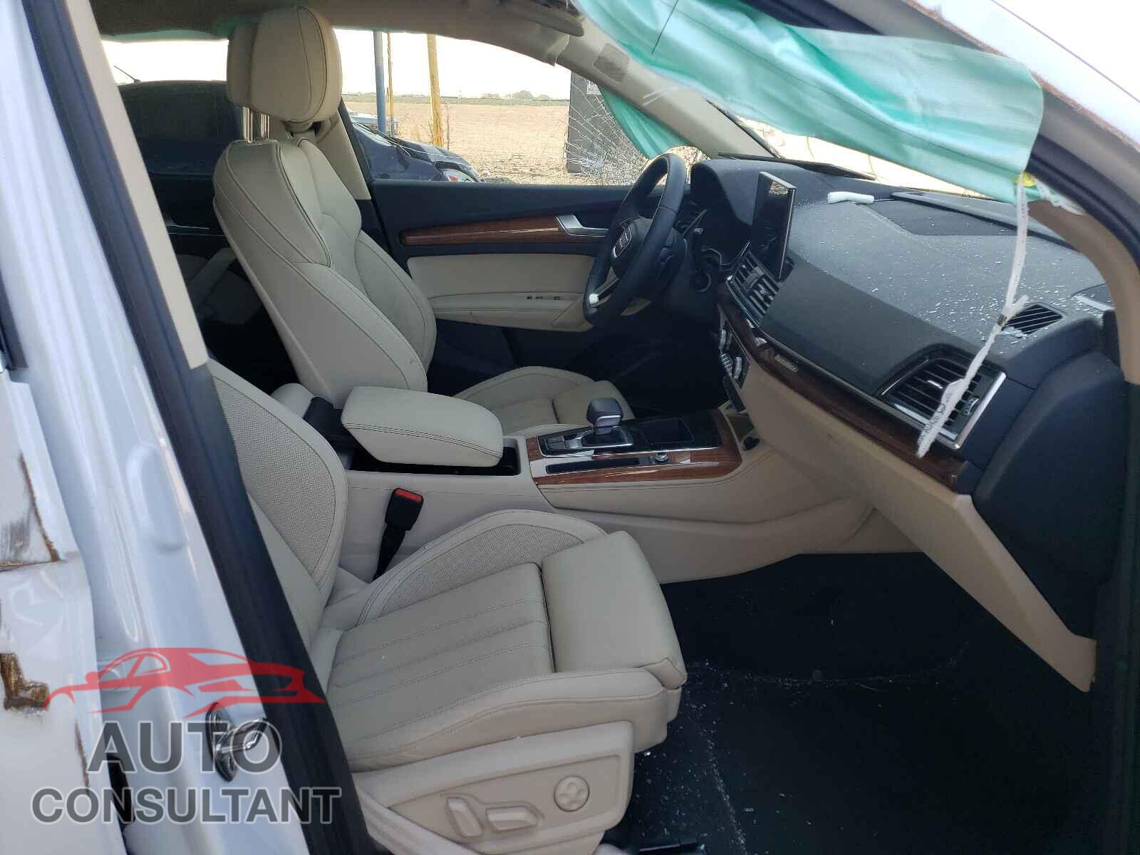 AUDI Q5 2021 - WA1CAAFY4M2011987